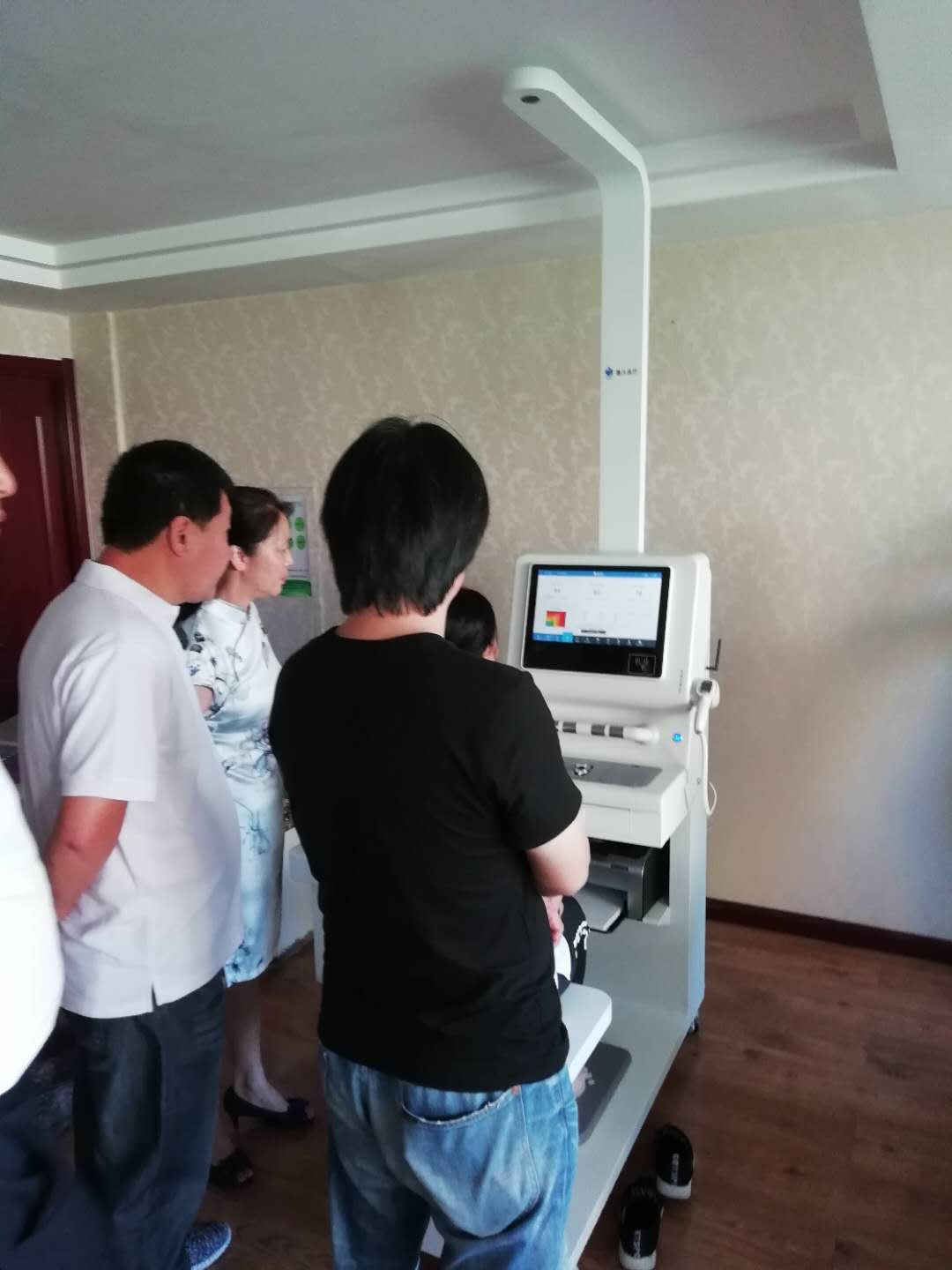 智能體檢一體機(jī)有用嗎?自助體檢機(jī)準(zhǔn)確嗎？