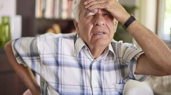 高血壓心率快是怎么回事？應(yīng)該怎么辦？