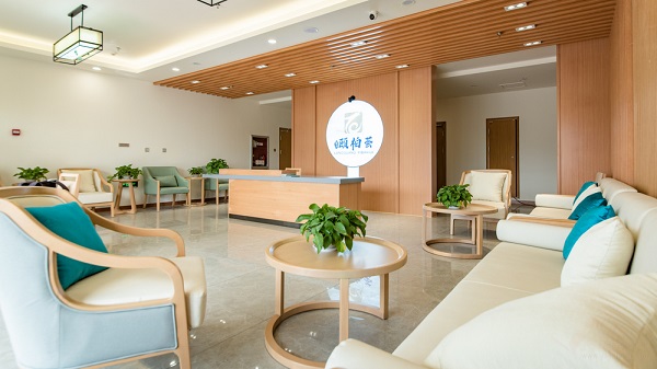 康養(yǎng)中心和養(yǎng)老院不一樣？別再弄混了，看完這篇就懂！